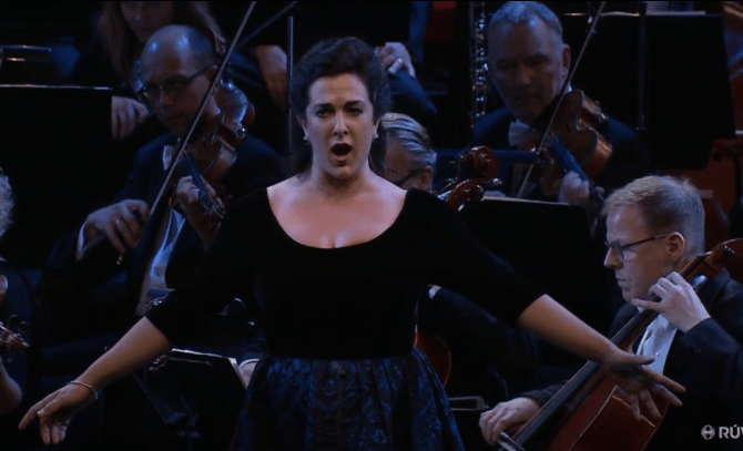 Screen Shot Queen of the Night